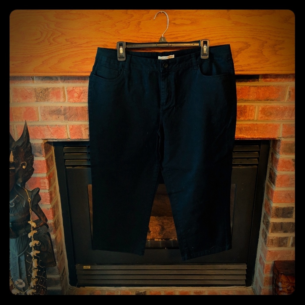 Coldwater Creek brand black capri jeans size 14